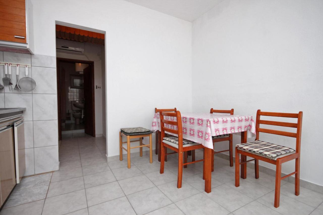 Apartments By The Sea Metajna, Pag - 6351 Exterior photo